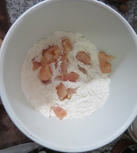 Salsa de pollo enharinado