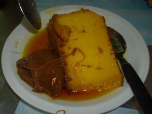 flan con  dulce de leche