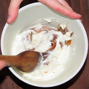 cubitos de dulce de leche y yogur