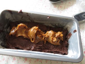 budín de chocolate y dulce de leche