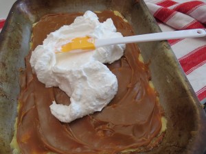 torta de coco y dulce de leche