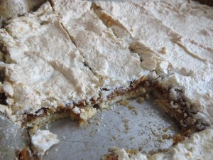 torta de coco y dulce de leche