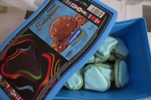 Sombreritos de azúcar celestes