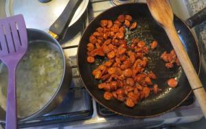 omelette fideos y húngaras